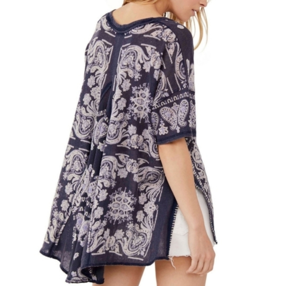 Free People No Matter What Paisley Paisley Cotton Oversized Top | Medium - Picture 4 of 13